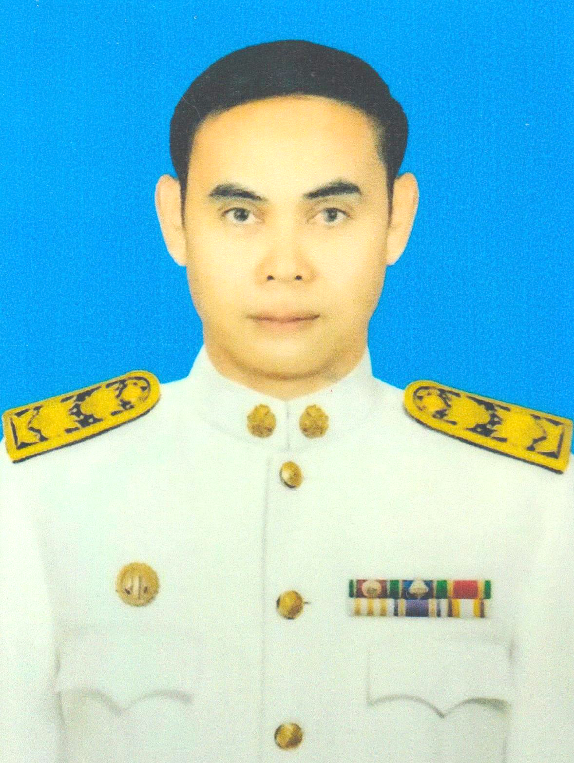 นายสวัสดิ์ ชะนะพิน